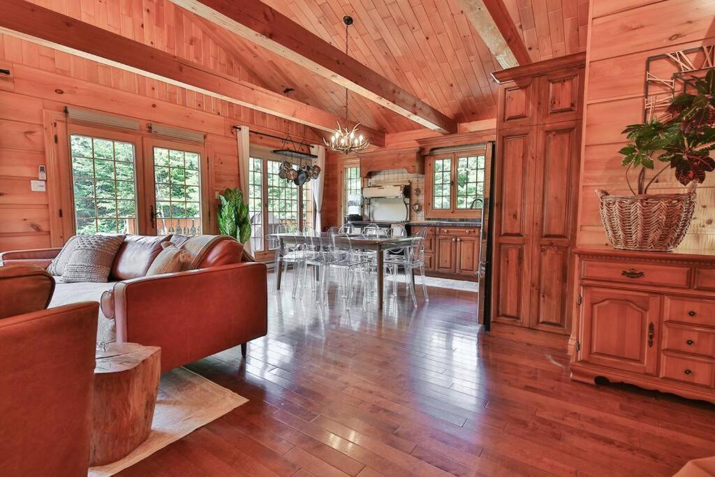 Chalet “Le Crepuscule” Chertsey Екстер'єр фото