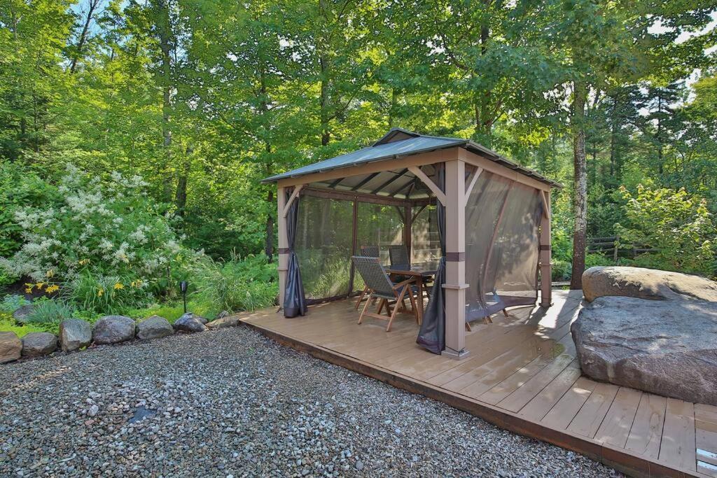 Chalet “Le Crepuscule” Chertsey Екстер'єр фото